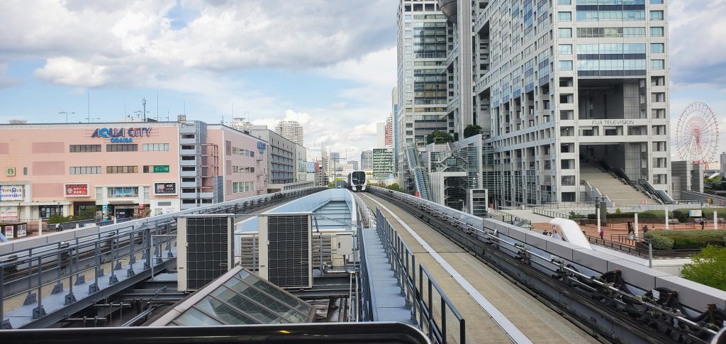 Tren sin conductor en tokyo