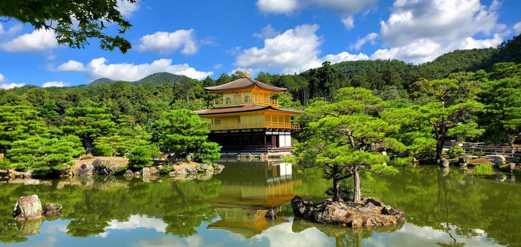 Kinkakuji templo dorado de Kyoto