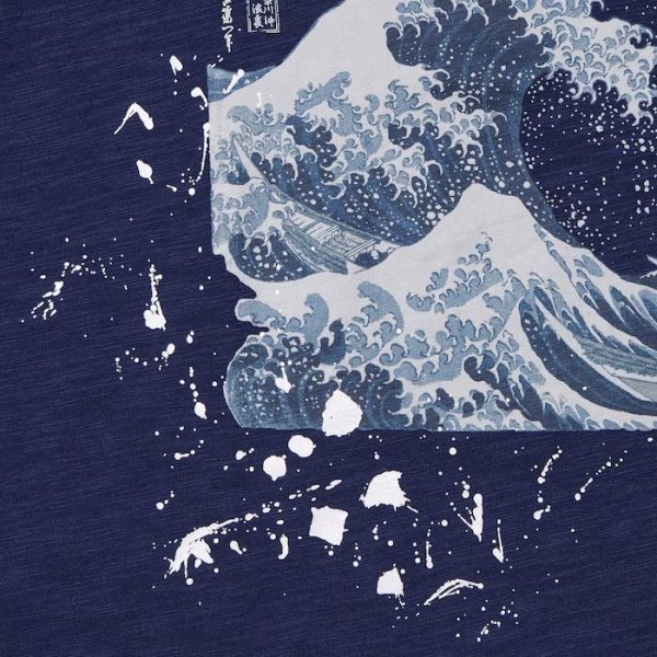 Playera Hokusai Art of Water 3